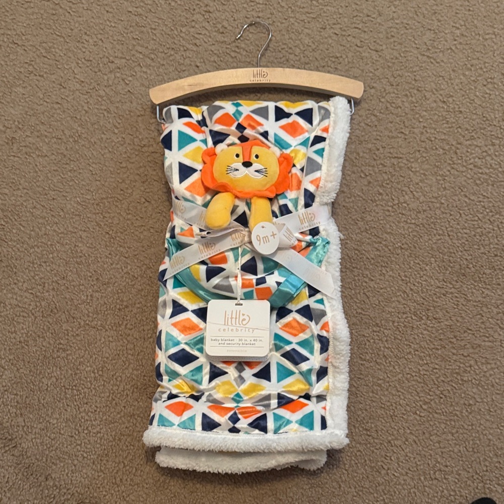 Little Celebrate Plush Lion & Geometric Baby Blanket - Multi